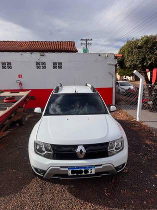 RENAULT DUSTER OROCH 2.0 16V FLEX DYNAMIQUE 4P AUTOMÁTICO RENAULT DUSTER OROCH 2.0 16V FLEX DYNAMIQUE 4P AUTOMÁTICO